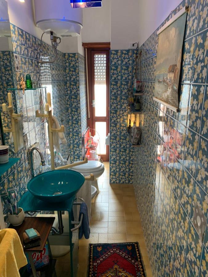 Little House Apartment Nettuno Bagian luar foto