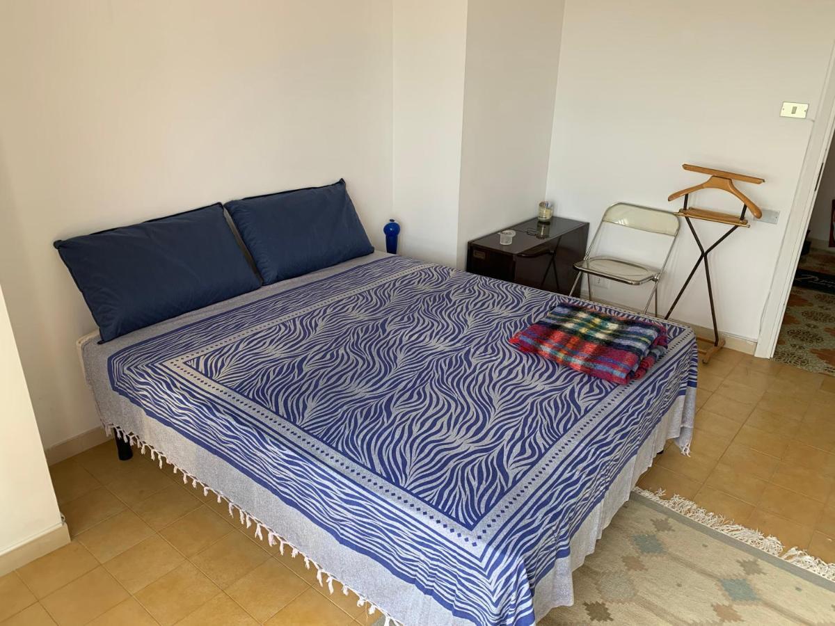 Little House Apartment Nettuno Bagian luar foto
